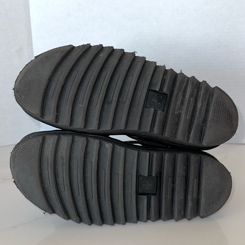 Dr. Martens VOSS Patent Leather Strap Sandals in Black Lampe - Picture 14 of 16